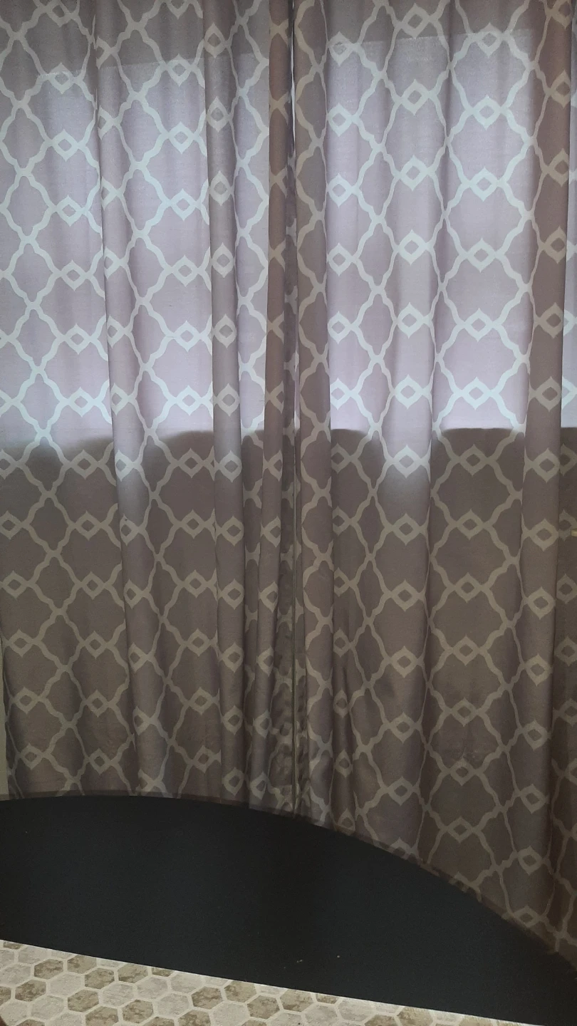 Light grey Geometric Pattern Curtains (4)