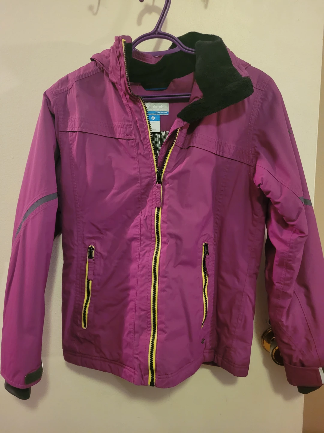 Columbia Titanium Purple Ski Jacket - Size 14/16