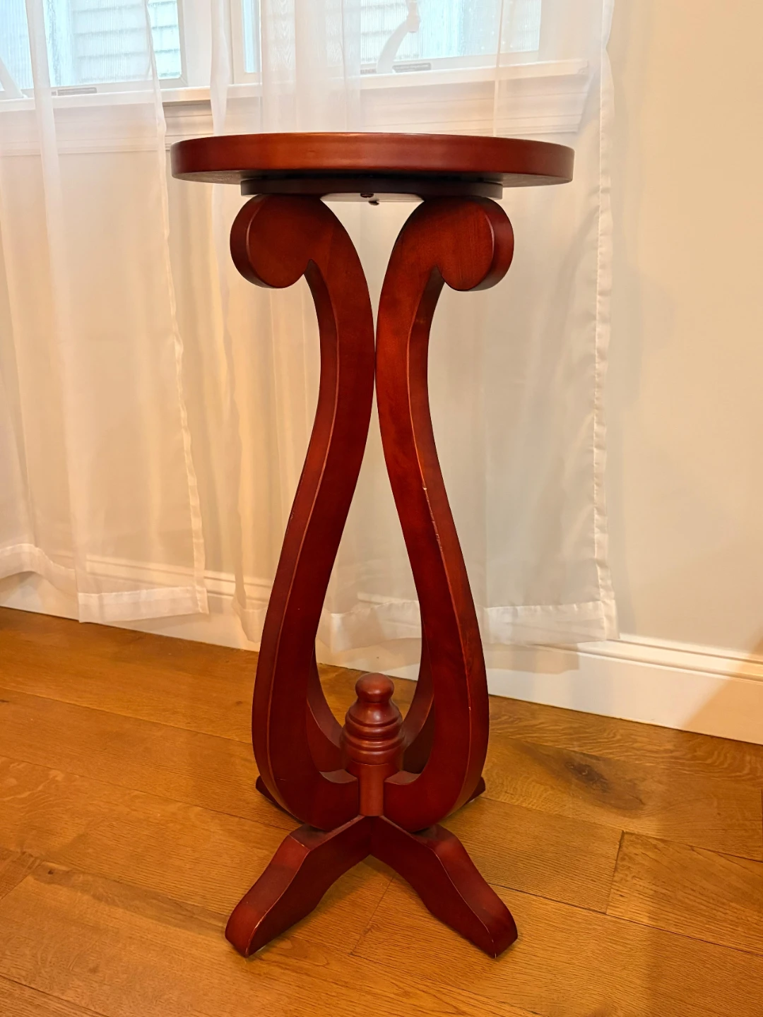 Red Wood Pedestal Plant Stand