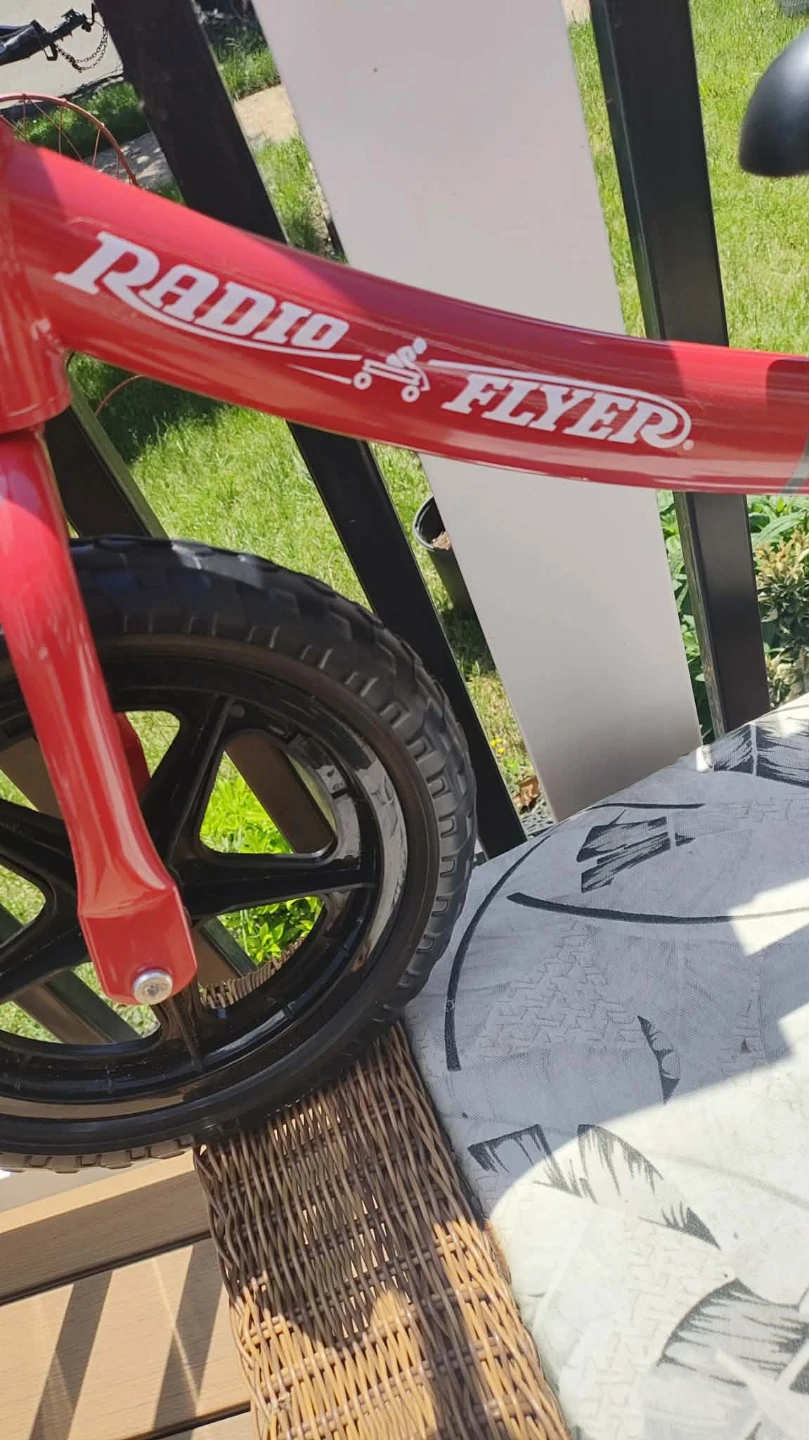 Radio flyer 12" kids boys Girls balance bike - photo 2