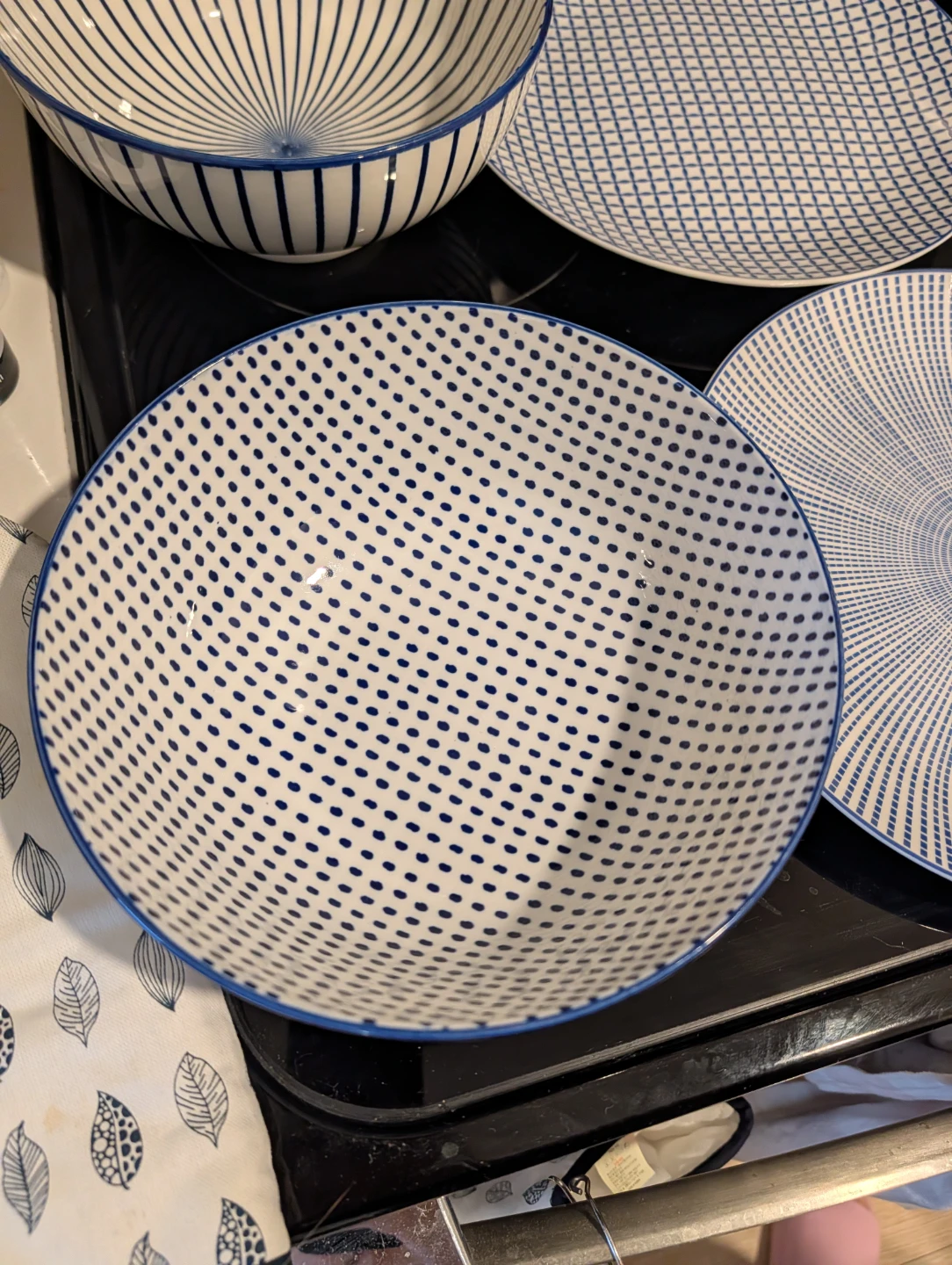 Ceramic Dining plates and bowls 6 peices - photo 2