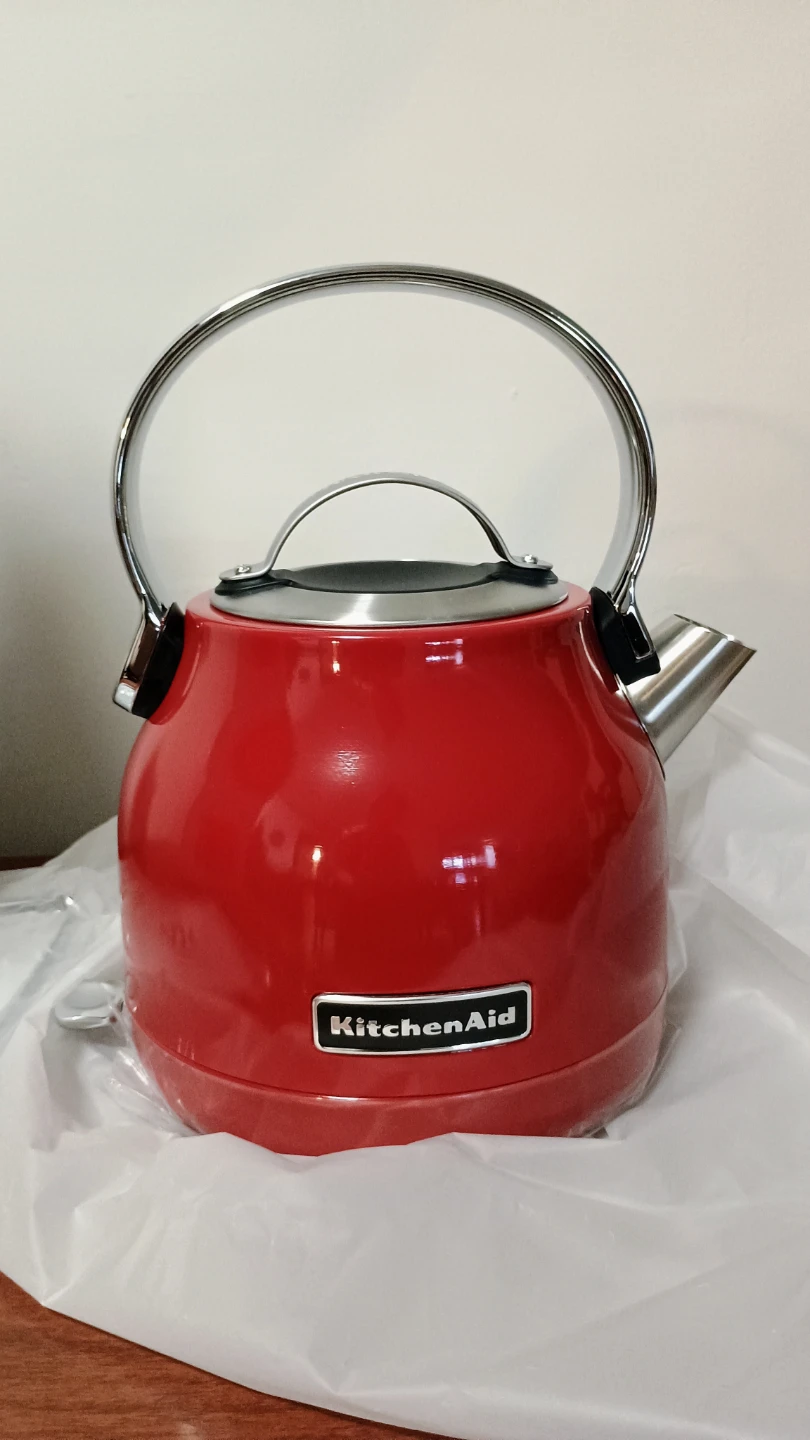KitchenAid Electric Kettle Brand New In Box