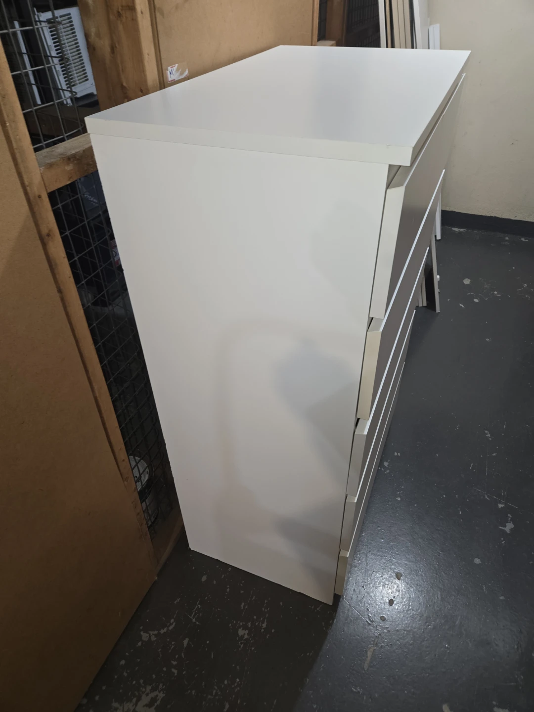 White Malm 6 Drawer Dresser - photo 3