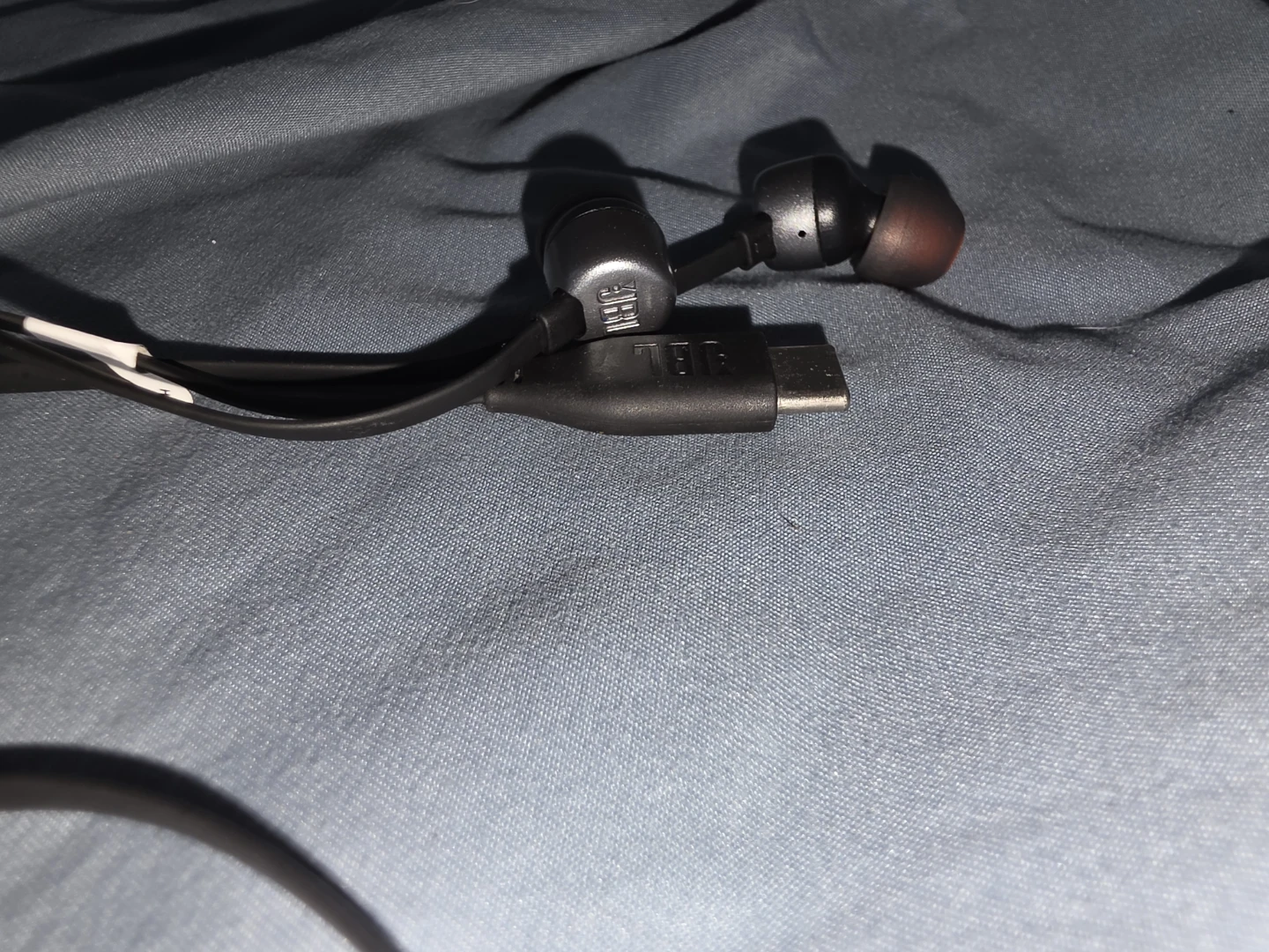 JBL USB-C Earphones