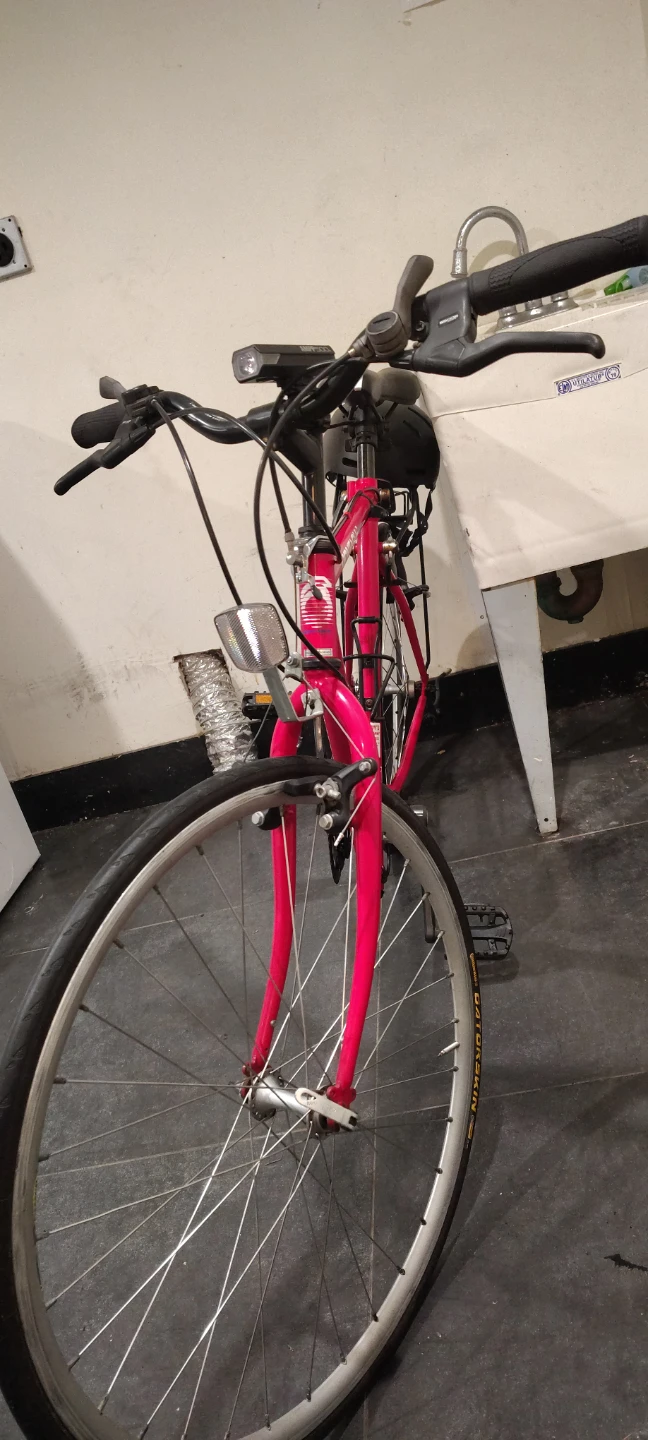 Schwinn Montague Red Hybrid Bike with Helmet - photo 5