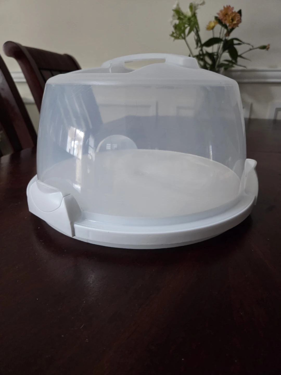 Plastic Cake / Pie Carrier with Lid