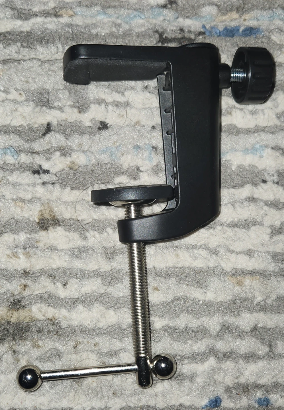 Shure MV7 Microphone with Boom Arm and Pop Filter - photo 4