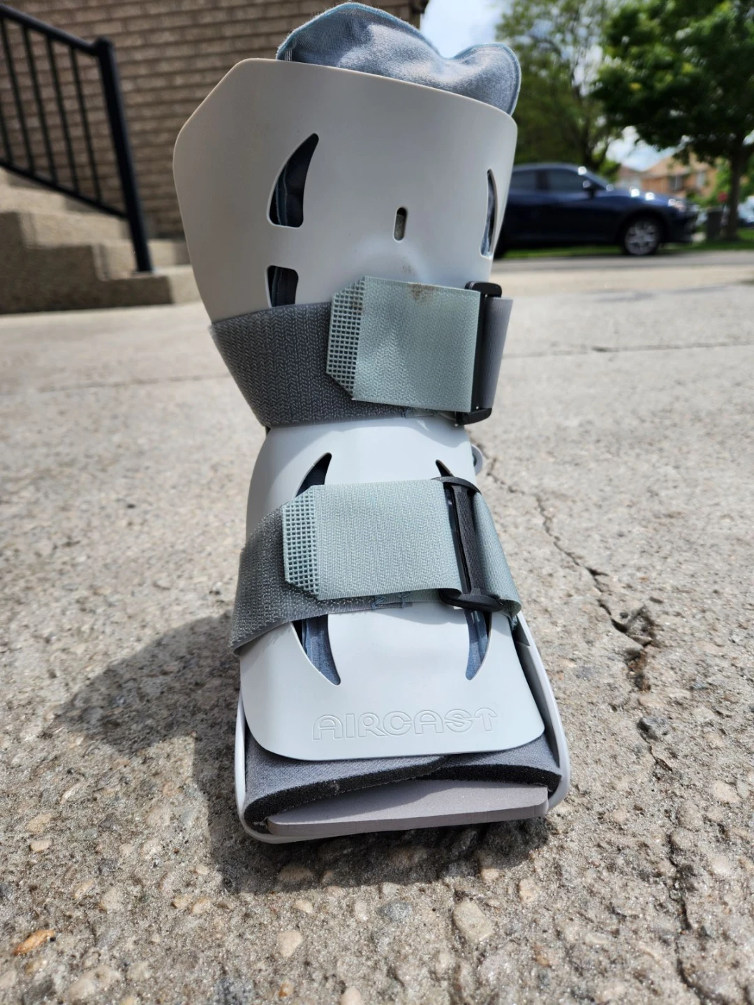 Aircraft walking boot - photo 3