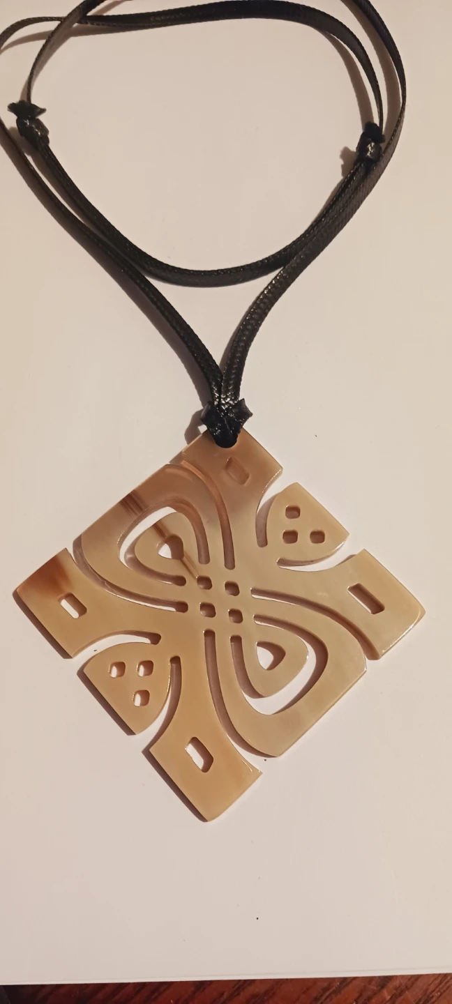 Celtic Knot Design Pendant with Necklace - photo 3