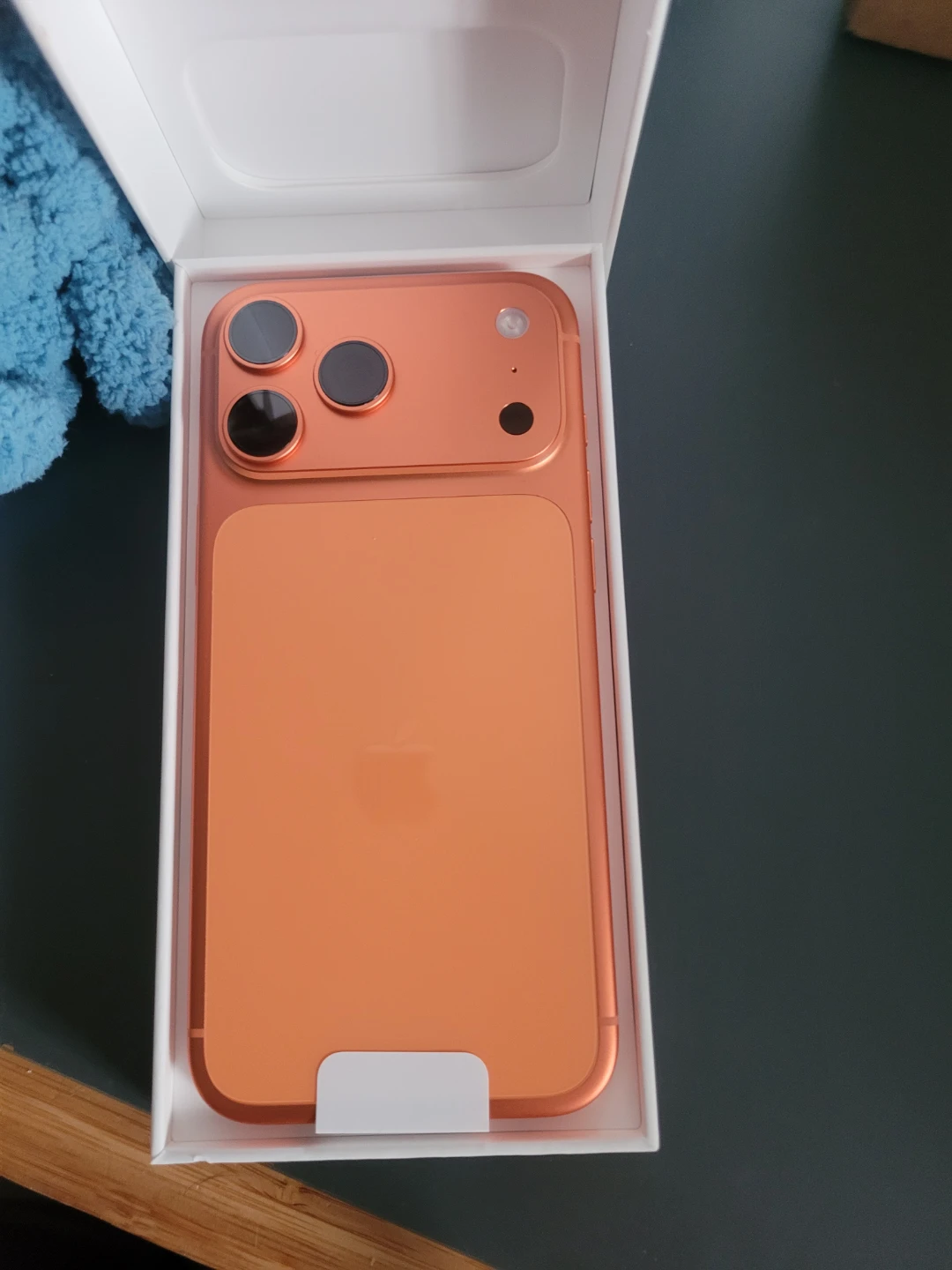 Apple iPhone 14 Pro Max - Cosmic Orange - photo 3
