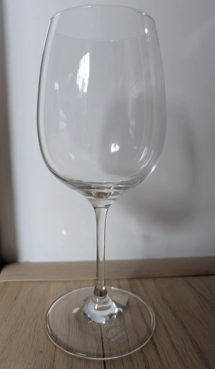 Crate & Barrel Viv Aspen white wine glasses NEW - photo 4