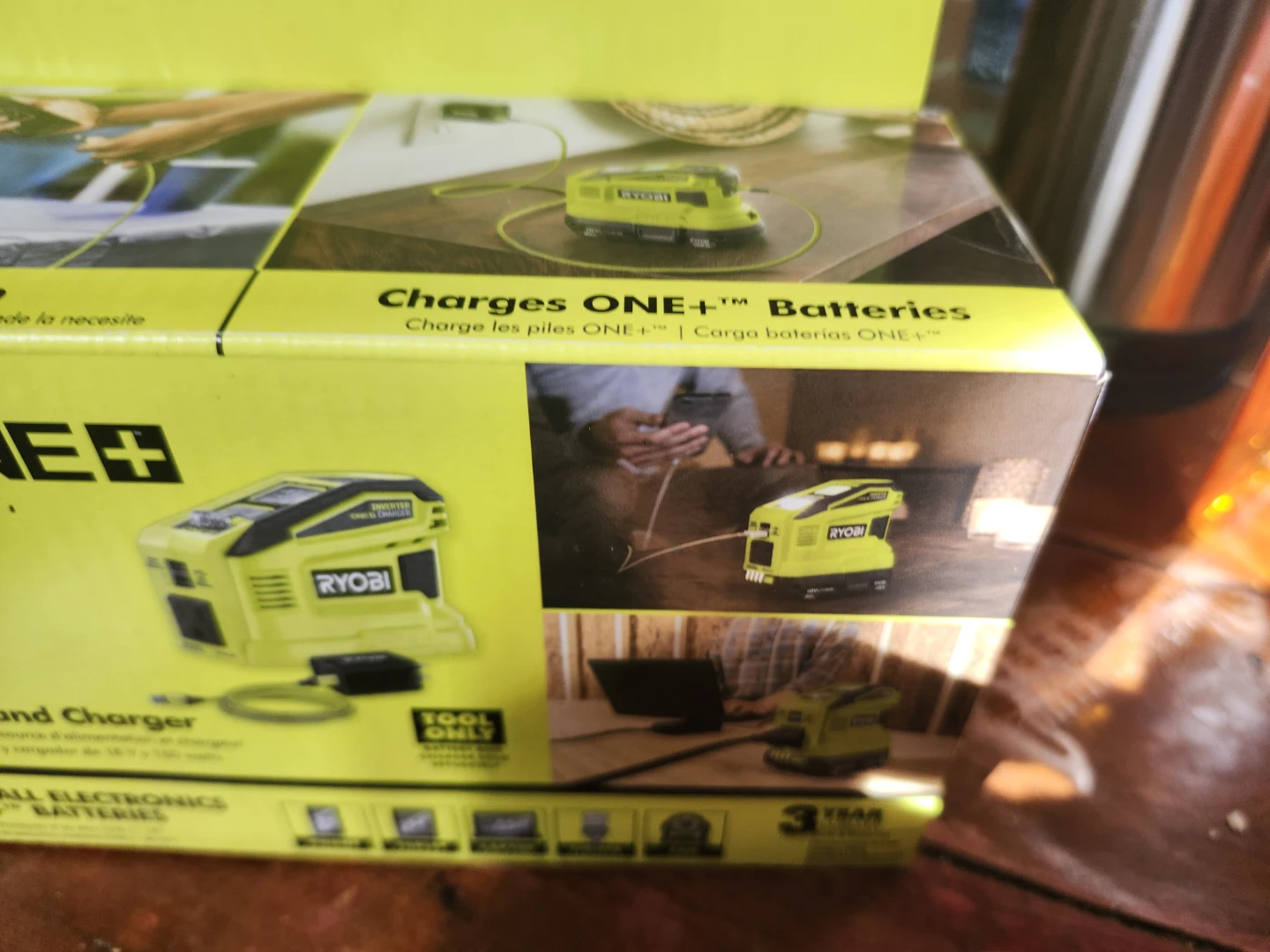 Ryobi 18V ONE+ Power Source and Charger - photo 2