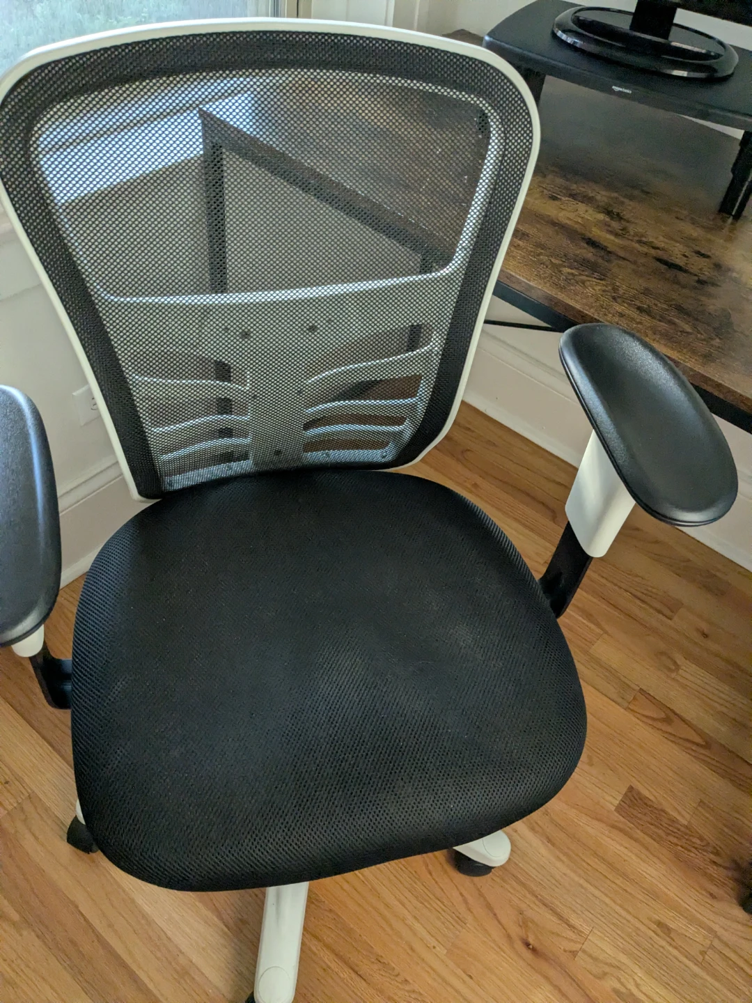 Office Chair - Mesh Back, Adjustable - photo 4