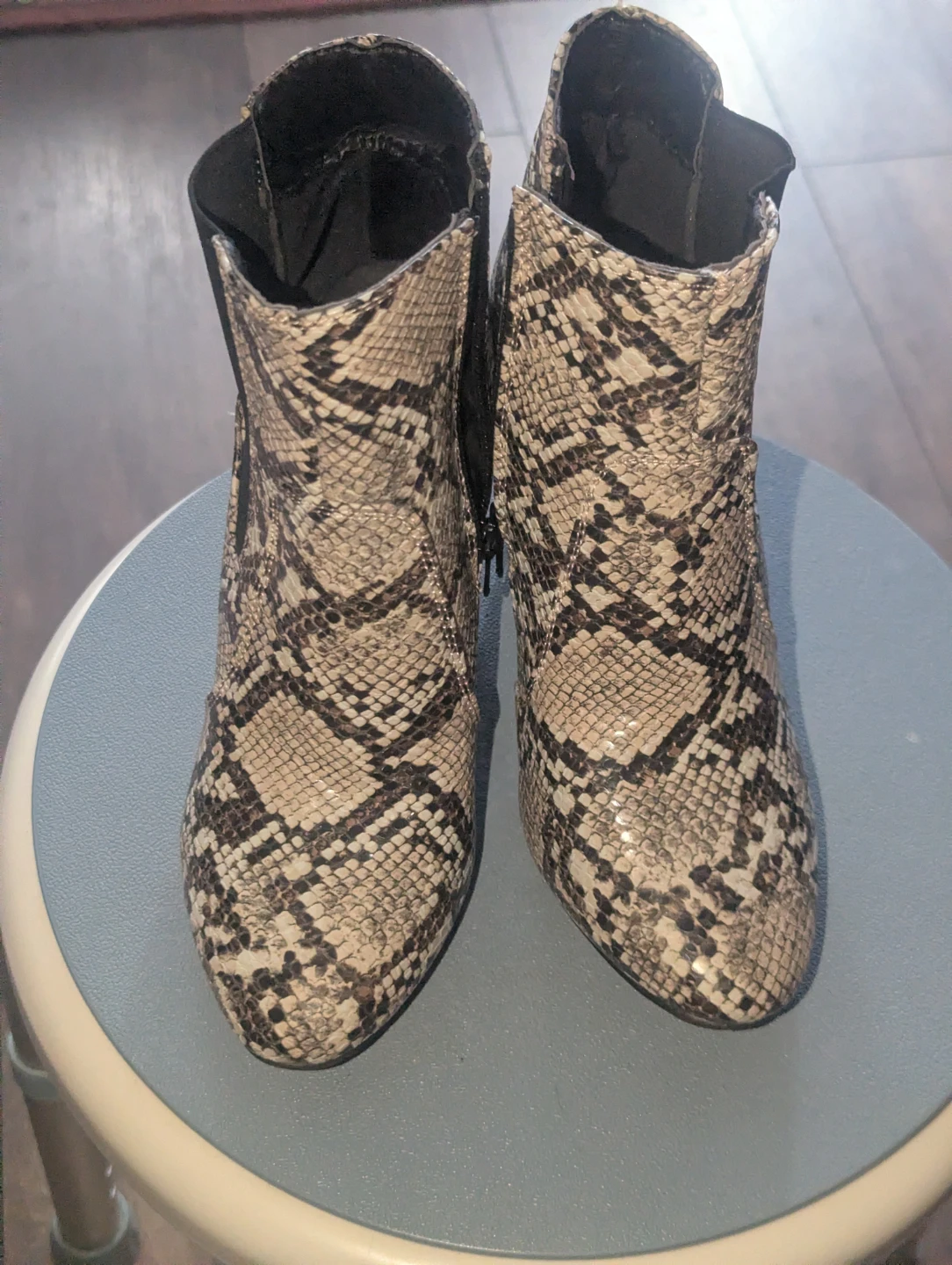 Women's Snake Print Ankle Boots Size 6 - photo 2