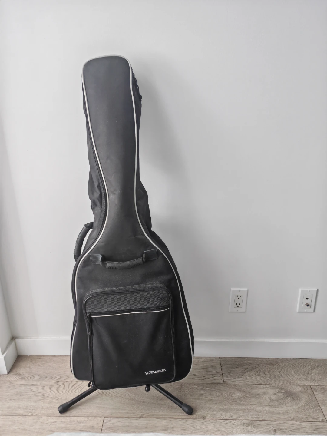 Ovation Celebrity CC24 Acoustic-Electric Guitar + Padded Gig Bag - photo 2