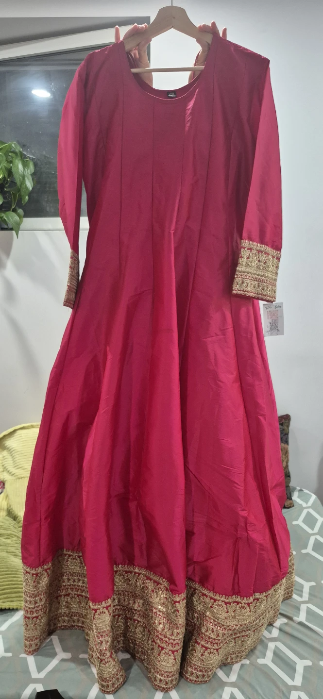 Pink Anarkali Dress with Gold Embroidery - photo 2