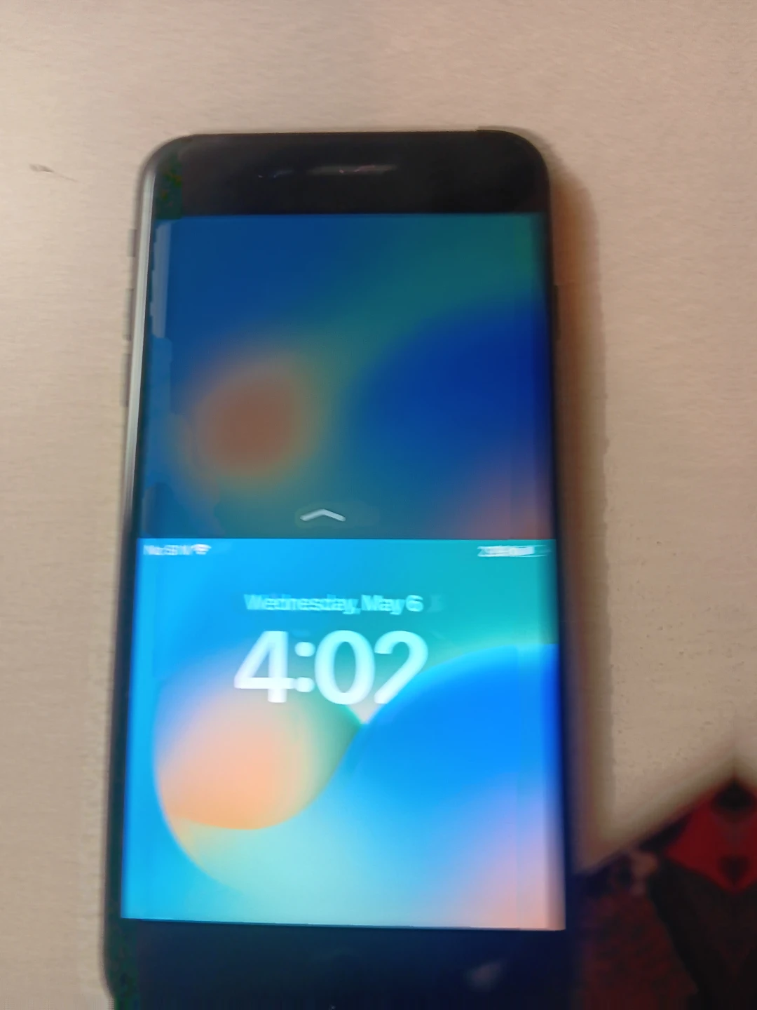 iPhone 8 Plus - Used - photo 2