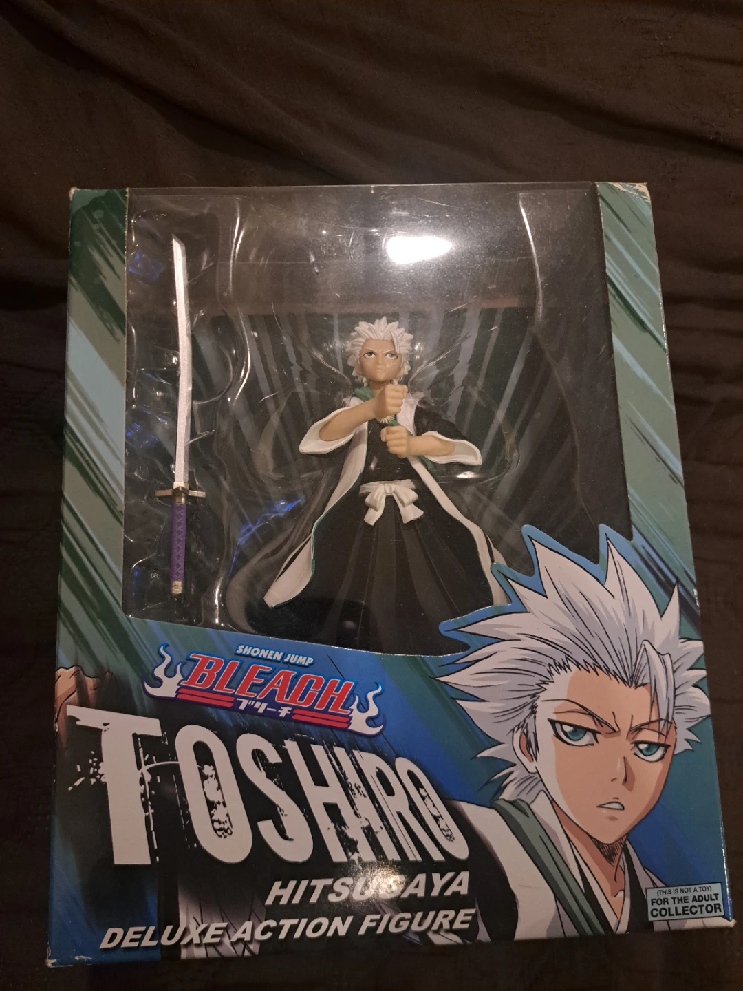Bleach Toshiro Hitsugaya Deluxe Action Figure