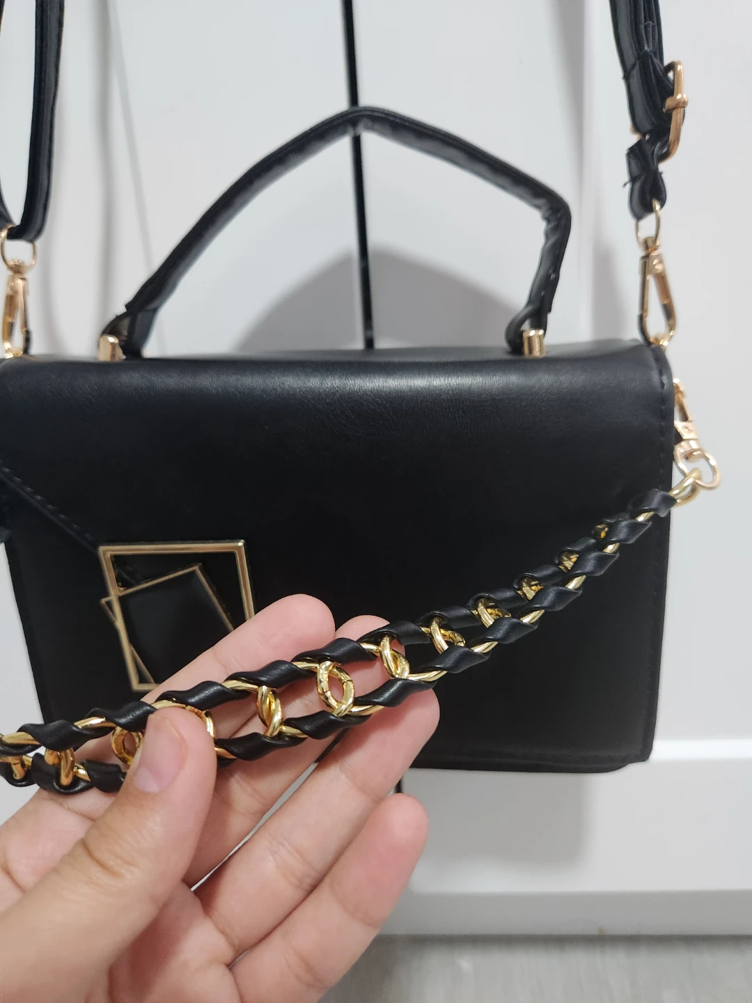 🖤 Stylish black handbag - photo 3