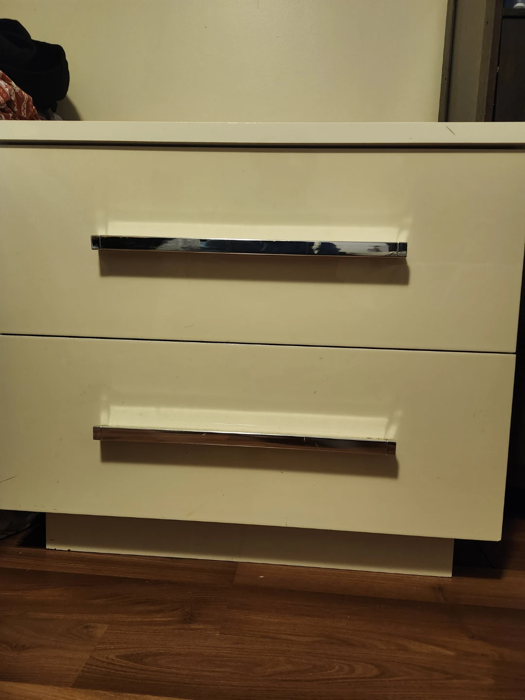 Cream 2-Drawer Nightstand