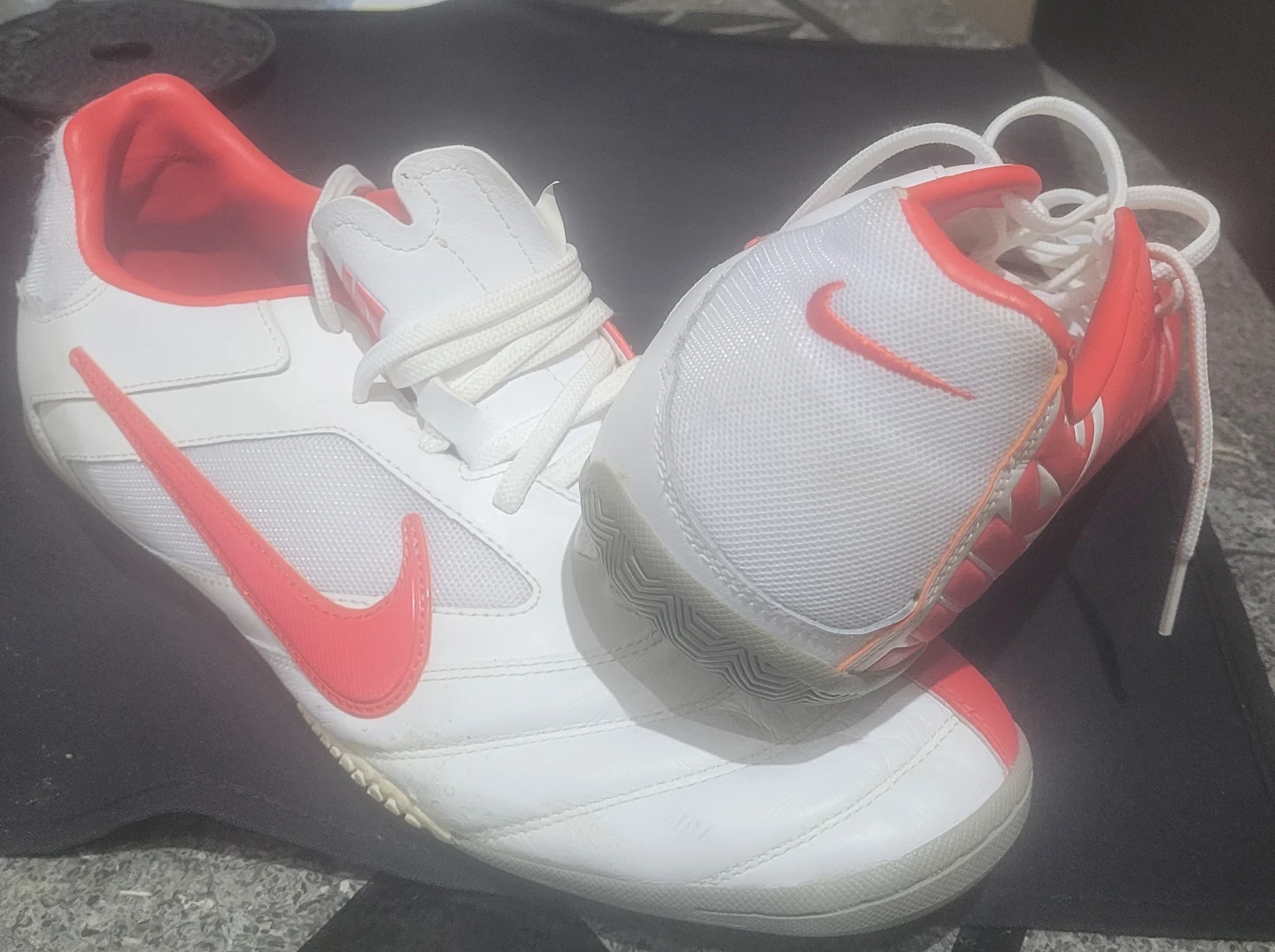 Nike Indoor Soccer Shoes - photo 3