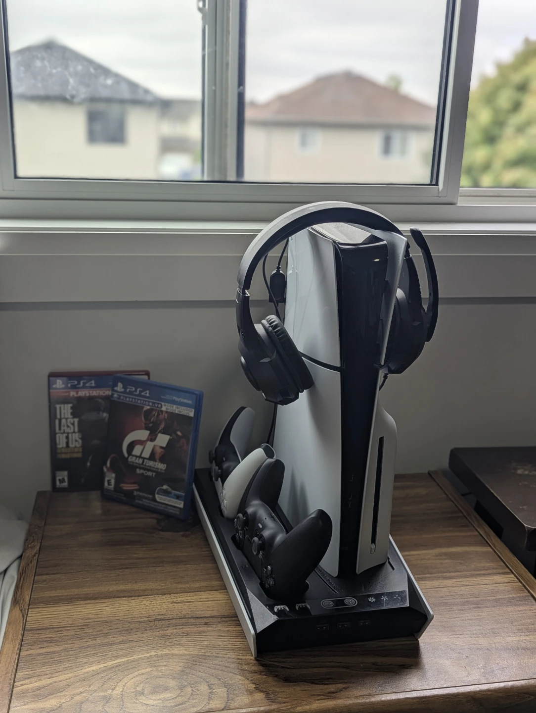 PS5 slim disc version 1TB