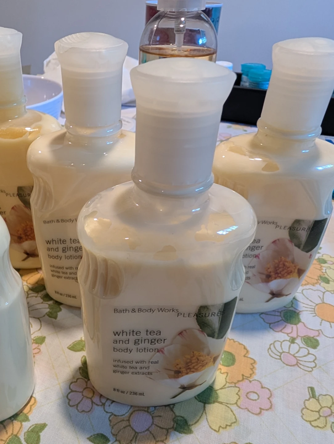 Bath & Body Works White Tea & Ginger Body Lotion