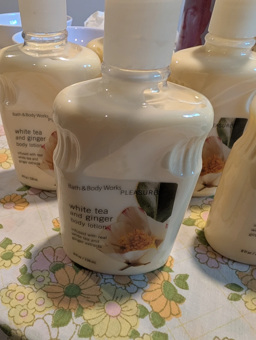 Bath & Body Works White Tea & Ginger Body Lotion - photo 3