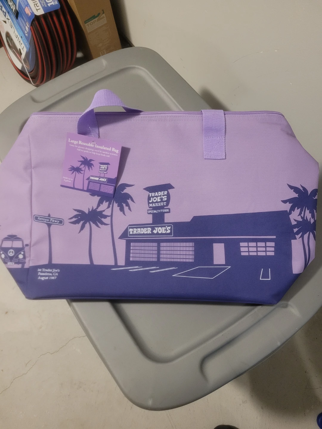 Trader Joe's Large Reusable Insulated Bag - photo 2