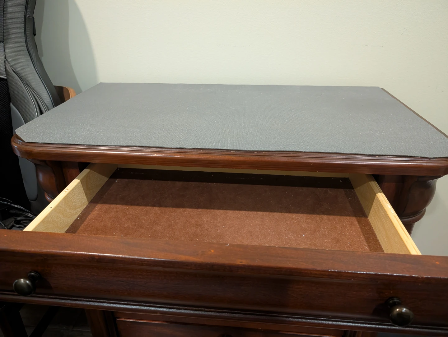 Dark Wood 3-Drawer Nightstand - photo 2