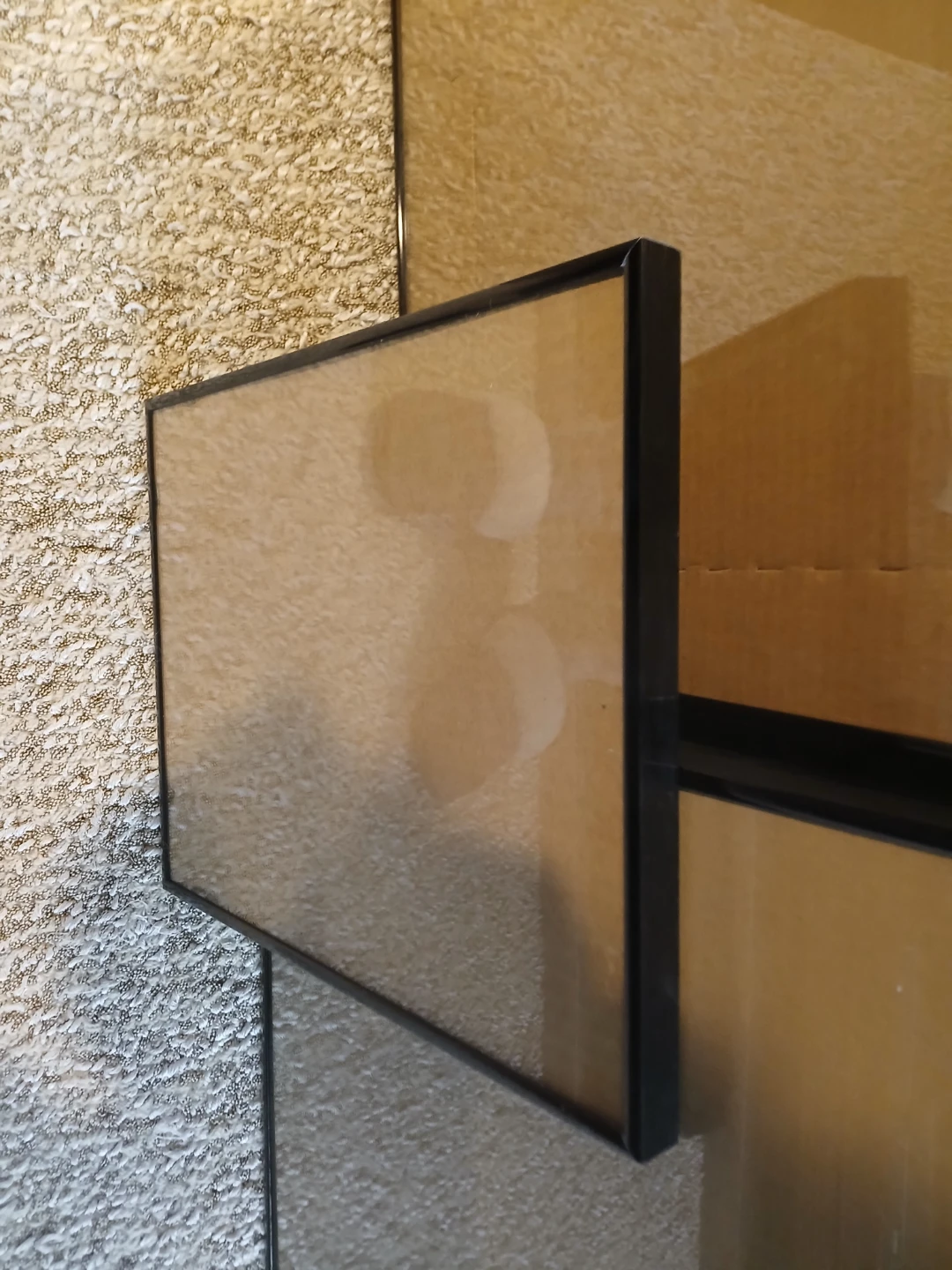 Black metal picture frames