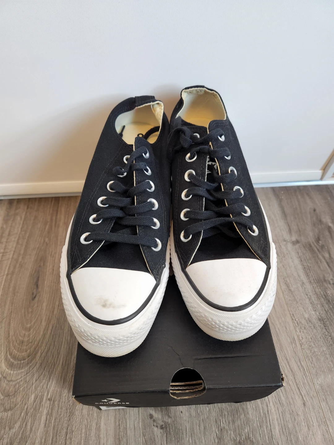 Converse Chuck Taylor All Star Low Top Sneakers - Black - photo 2