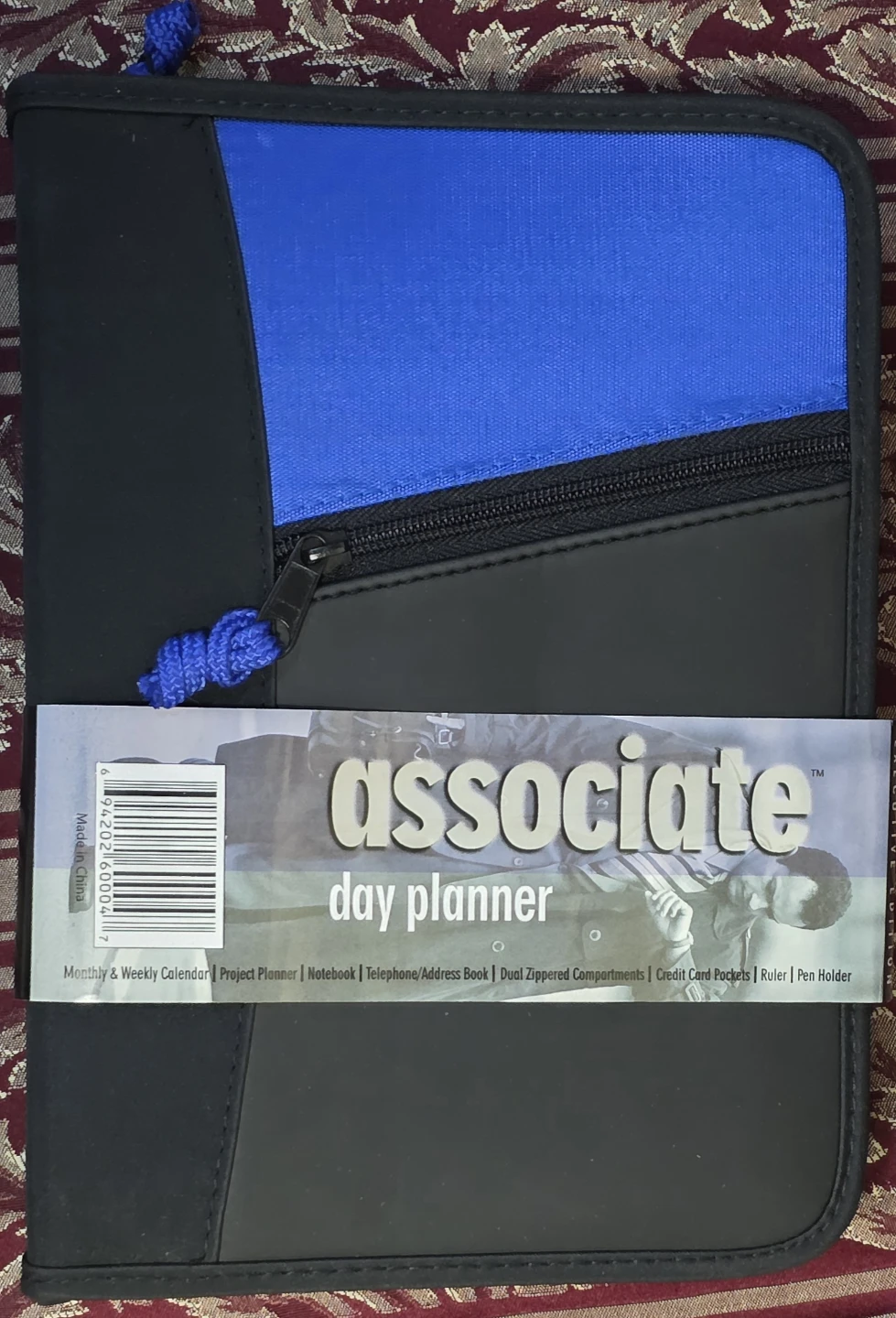 Associate Day Planner Executive Edition