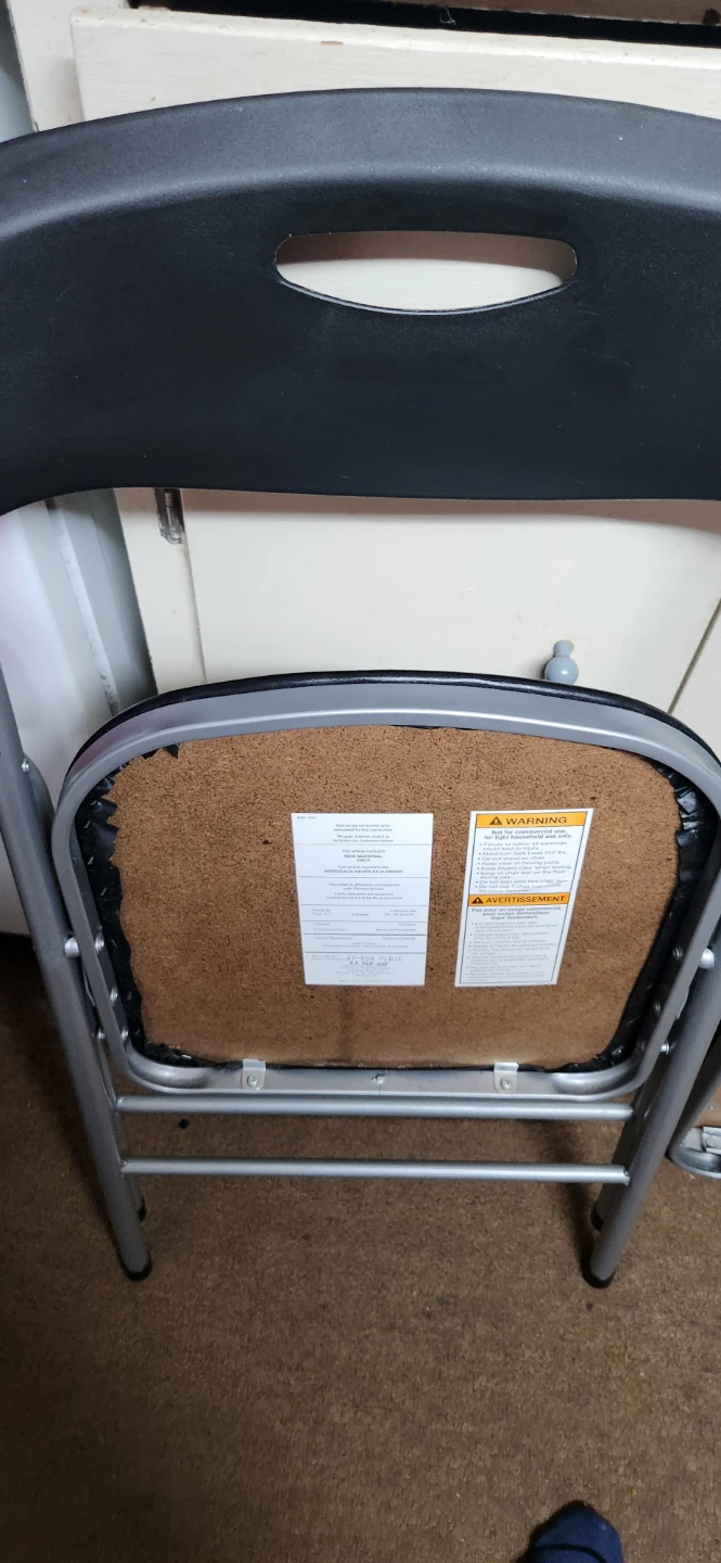 Folding table and 4 chairs - photo 4