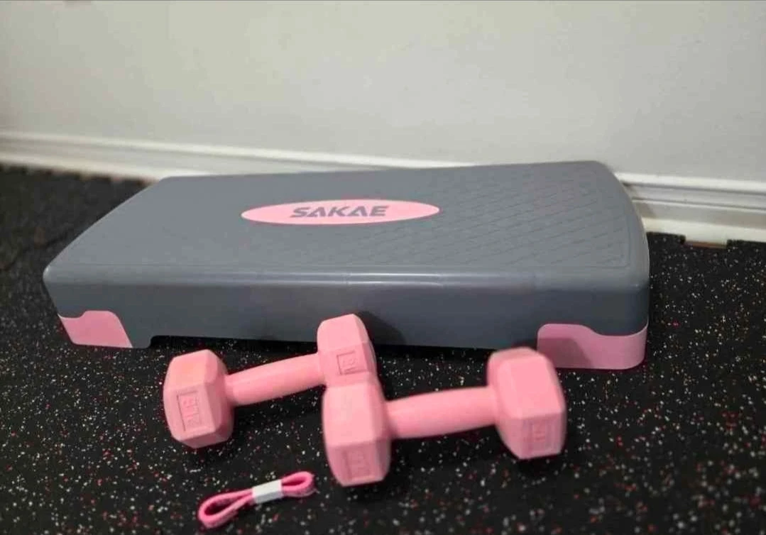 Stepper Set with Dumbbells & Measuring Tape – Pink and Geen 2 - photo 3