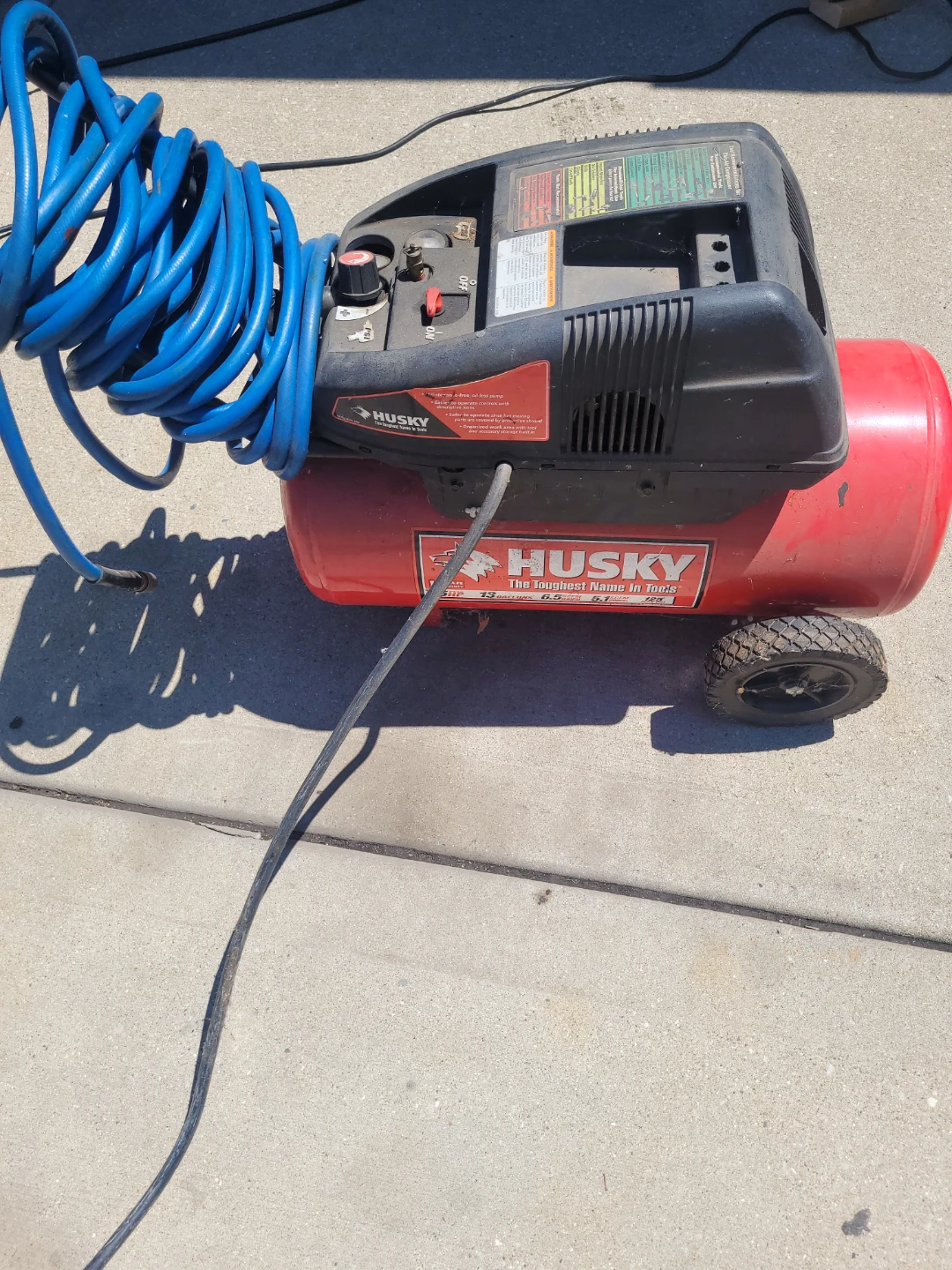 Air compressor - photo 2