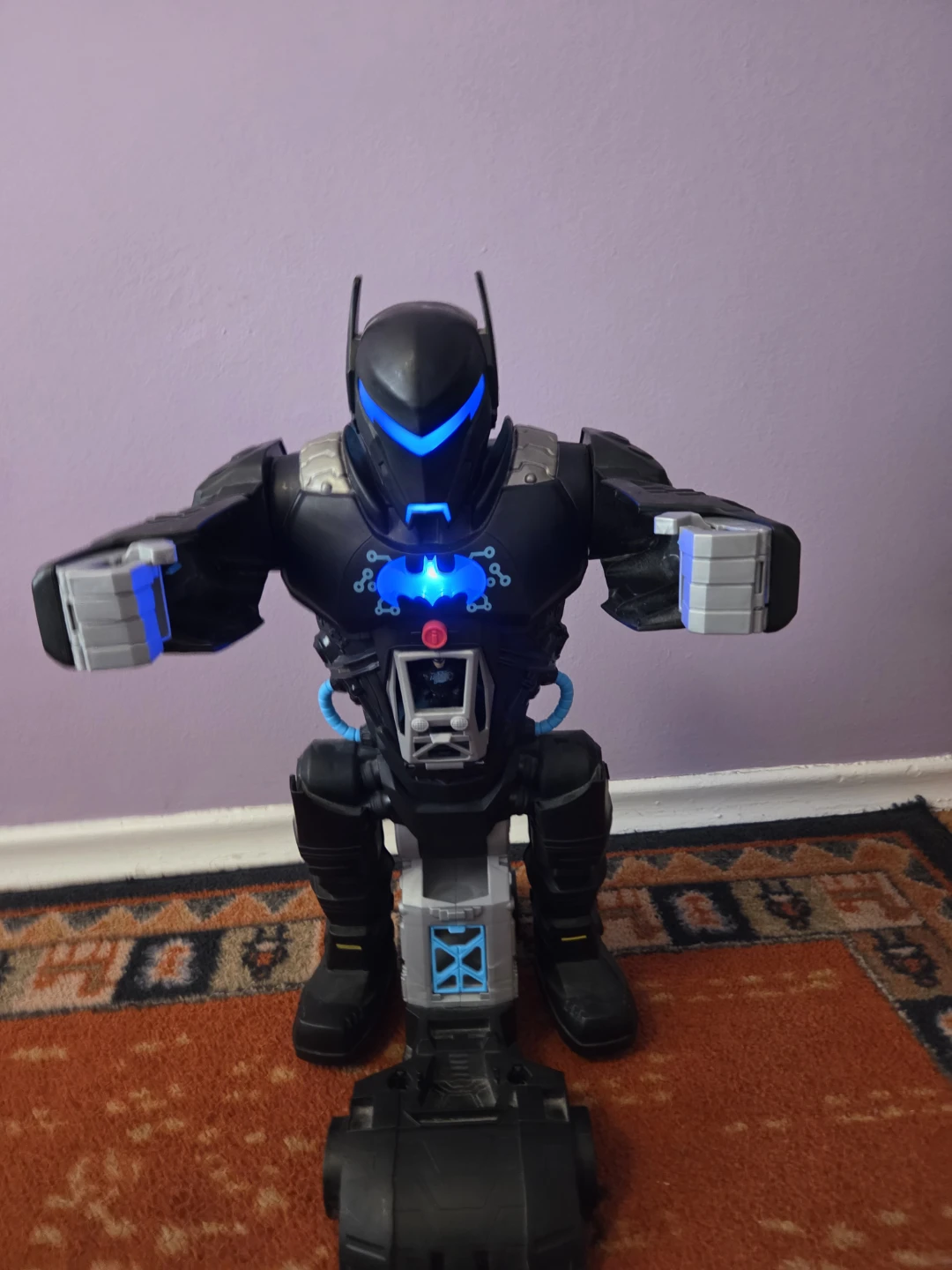 Batman Remote Control Robot Toy - photo 4