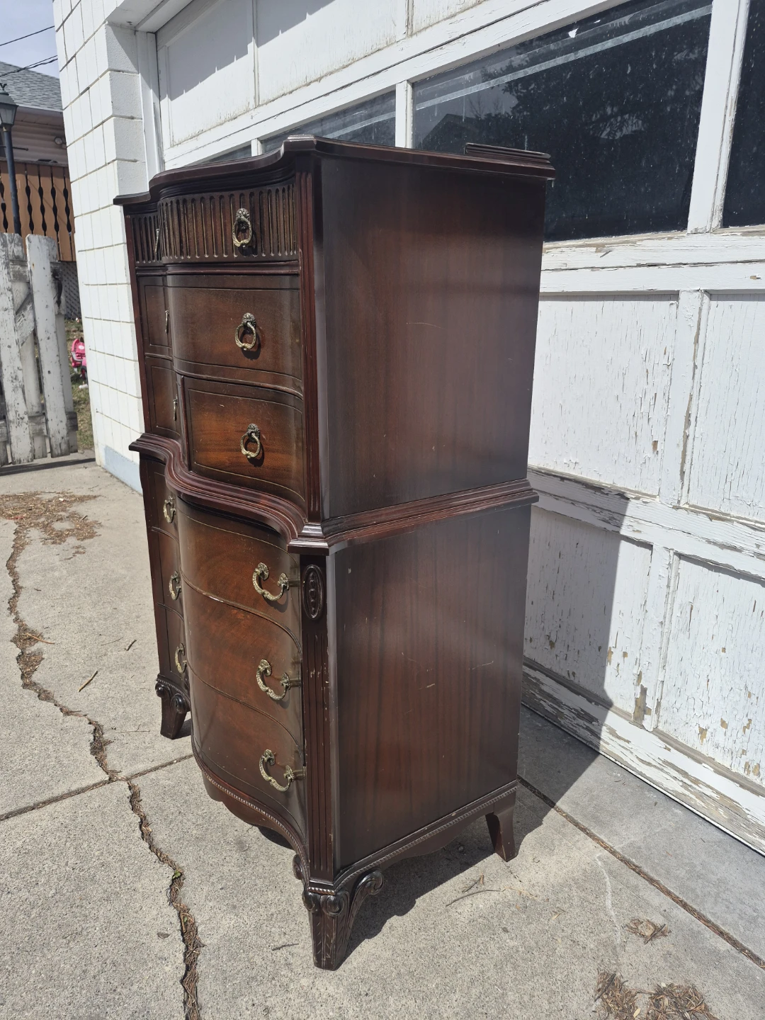 Mahogany Dresser with 8 Drawers - photo 3