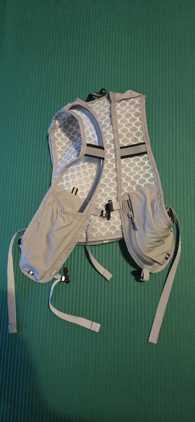 Hydration Pack Vest with Water Bladder