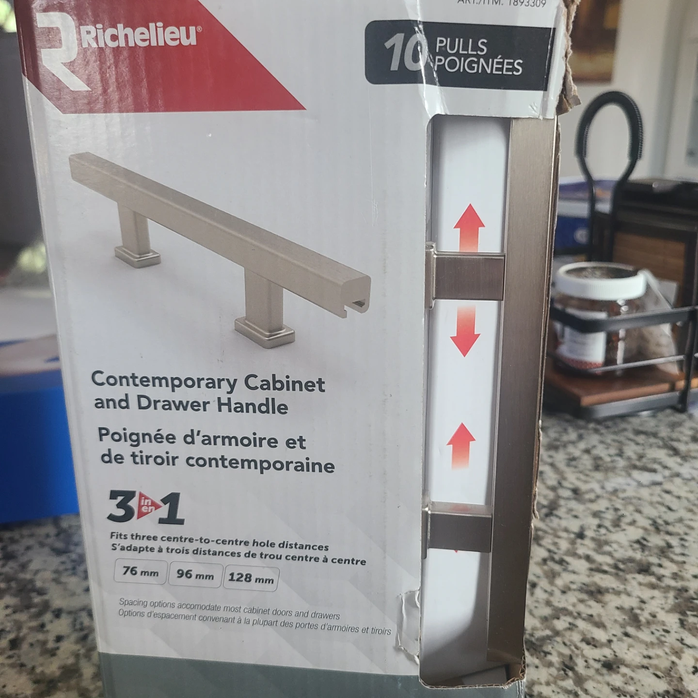 Richelieu Contemporary Cabinet and Drawer Handles (10 Pack)