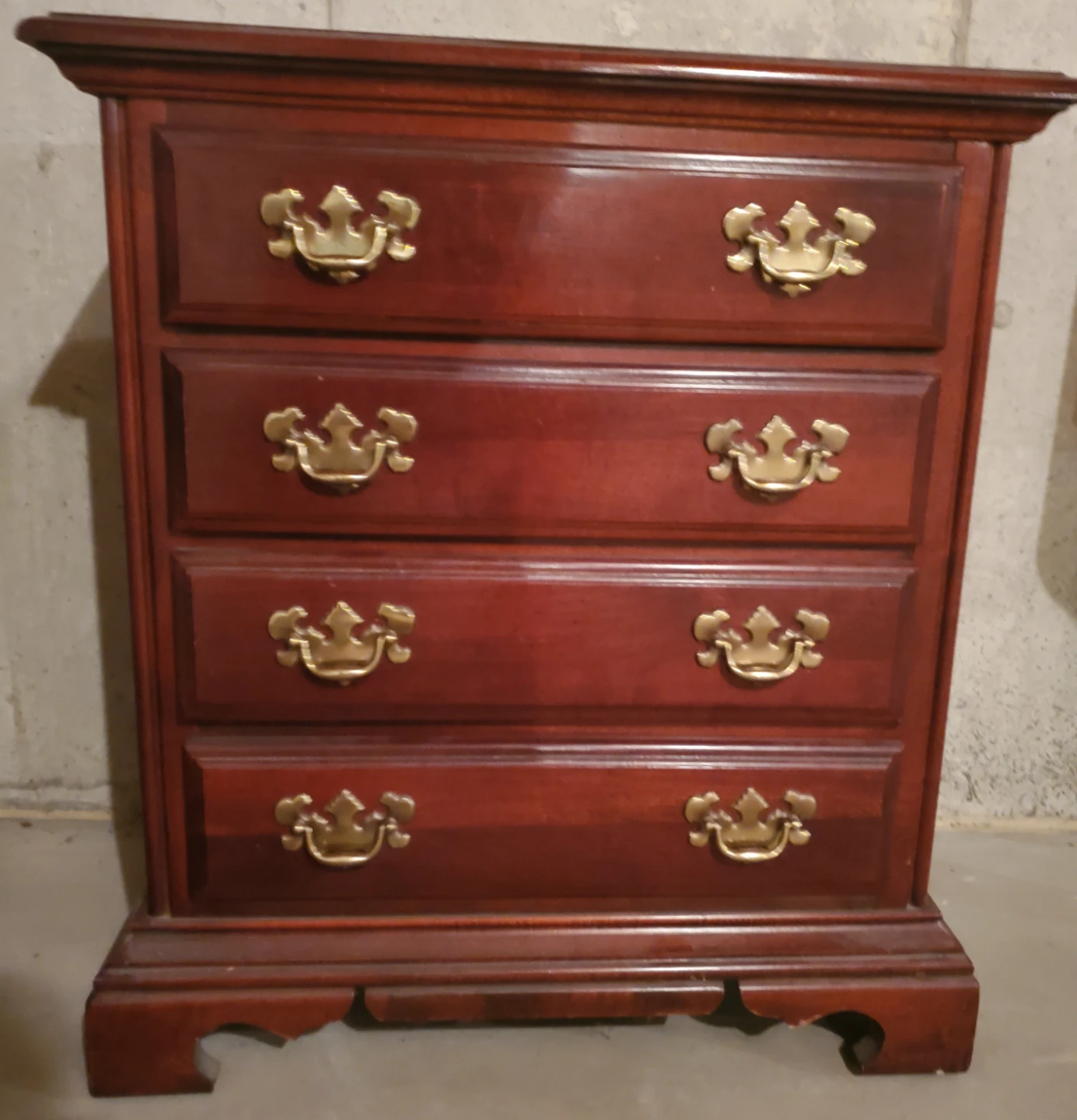 Cherry Wood Finish Bed Frame and Dresser Set - photo 4