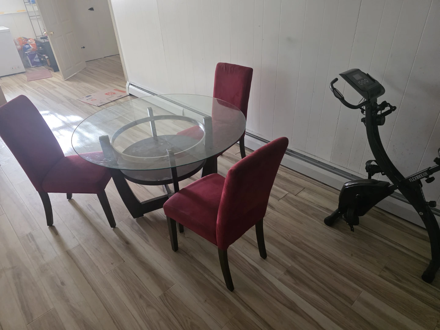 Round Glass Top Dining Table with 3 Red velvet Chairs - photo 3