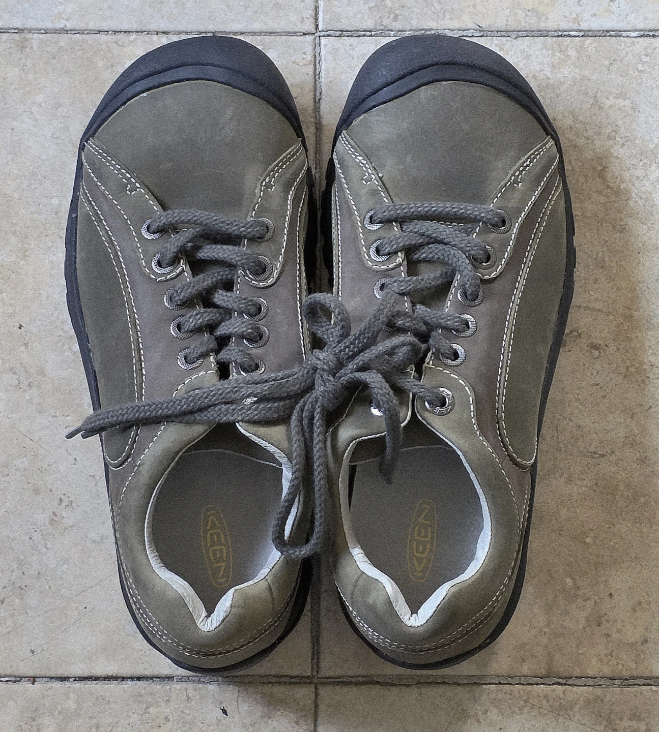 KEEN Men's Waterproof Hiking Shoes