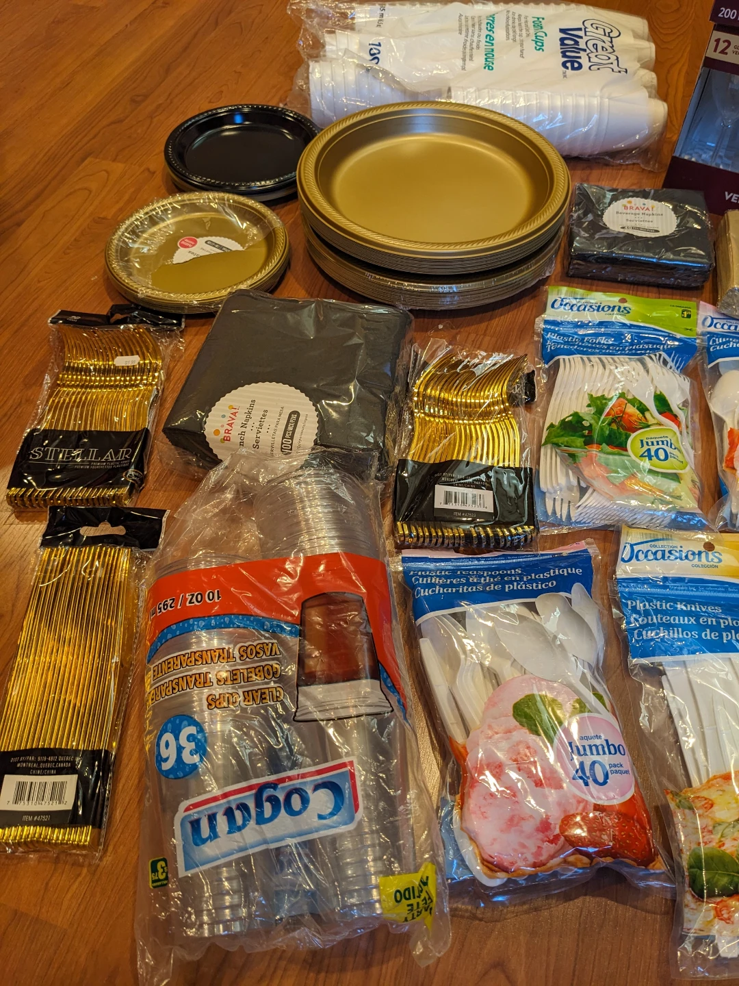 Assorted Party Supplies - photo 4