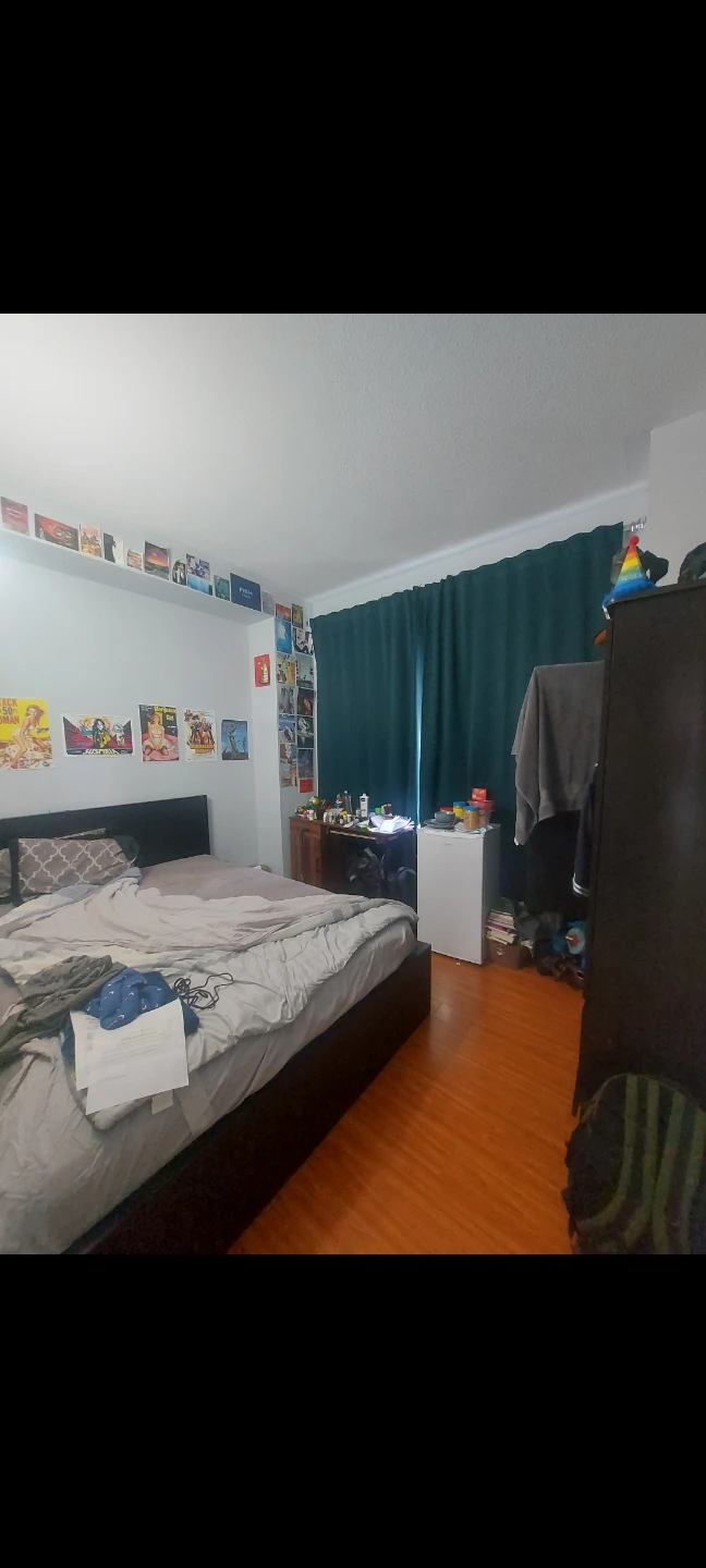 Private room for rent