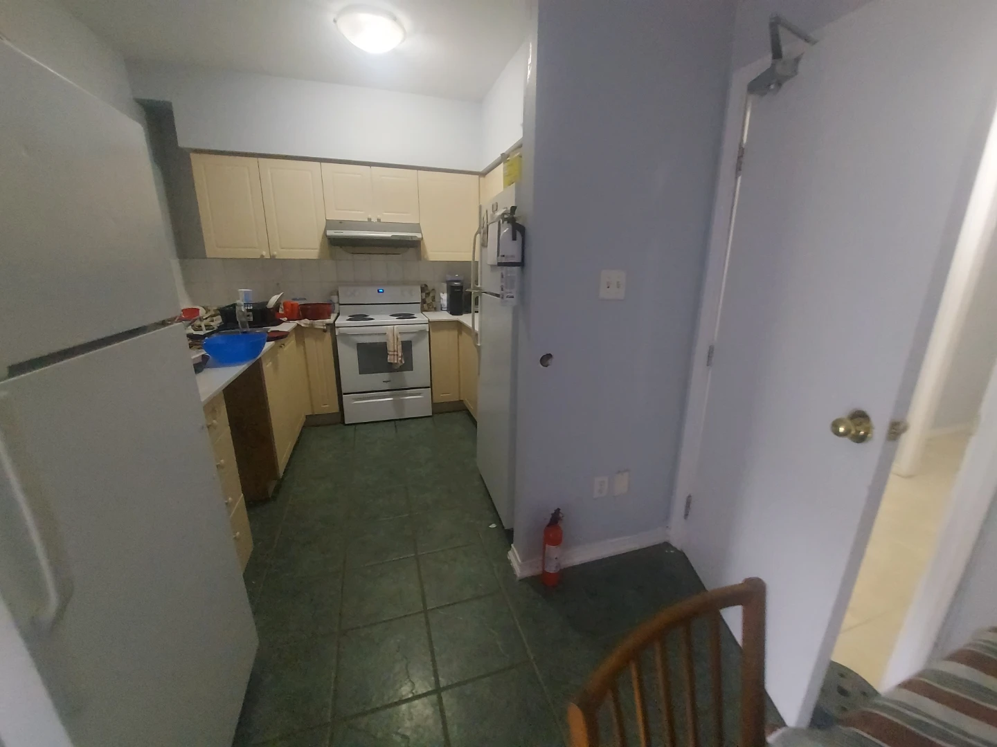 Private room for rent - photo 3