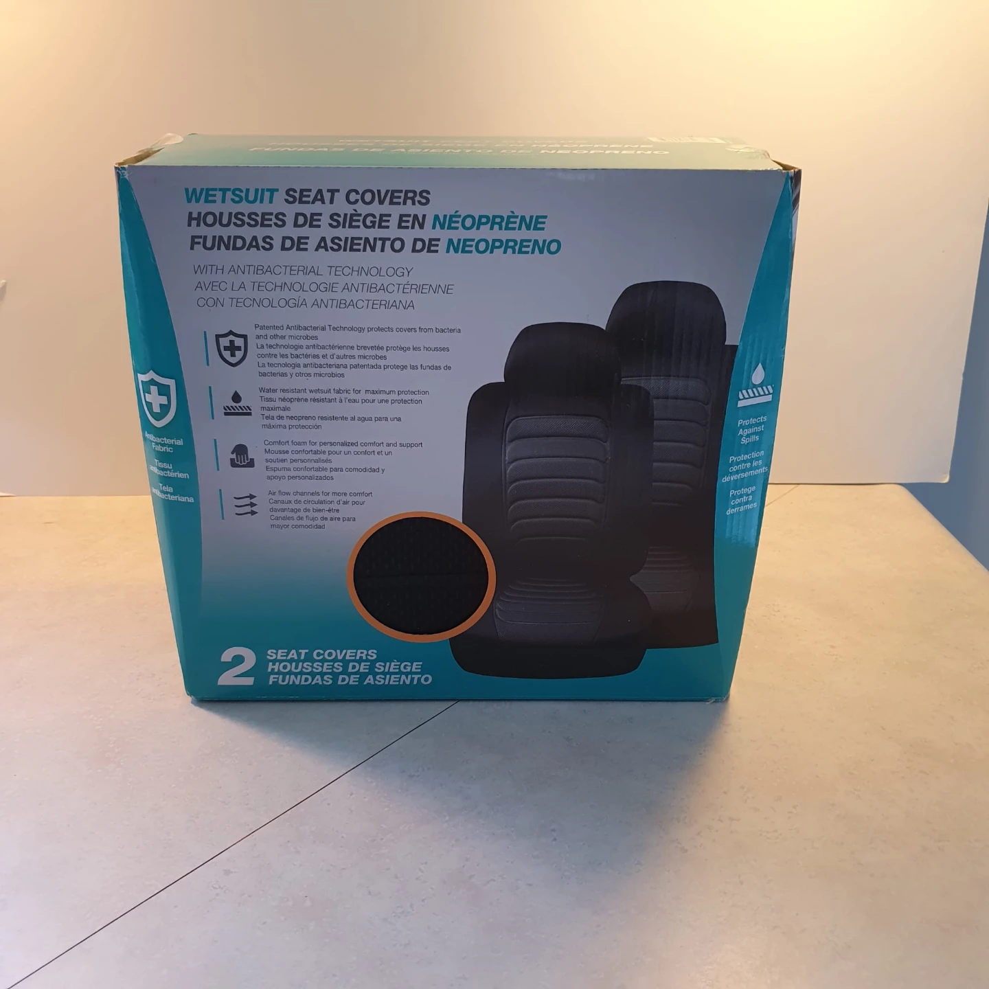 2 Wetsuit Seat Covers with Antibacterial Technology