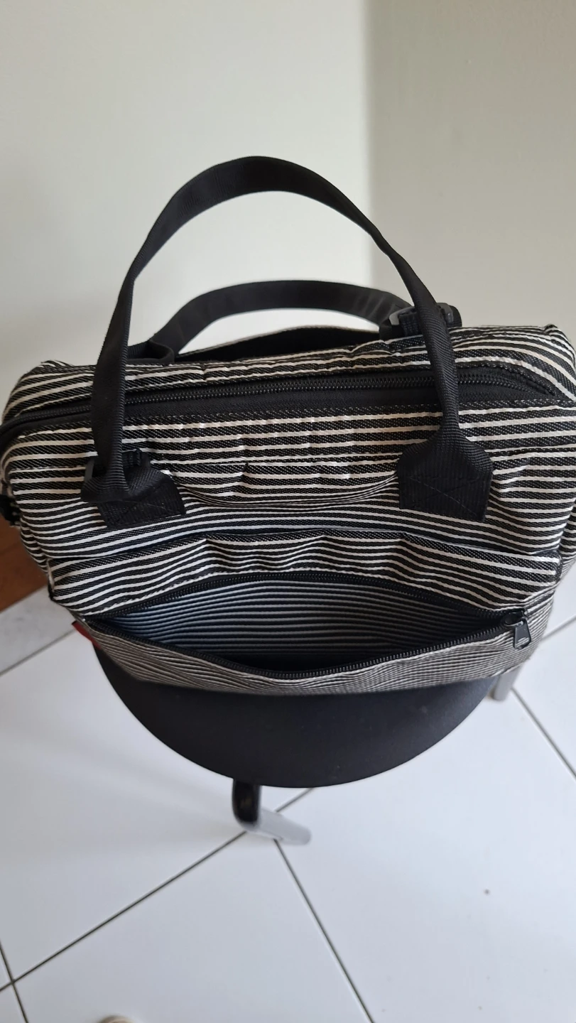 Striped Insulated Lunch Bag - photo 3