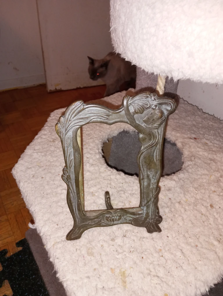 Vintage Art Nouveau Style Photo Frame