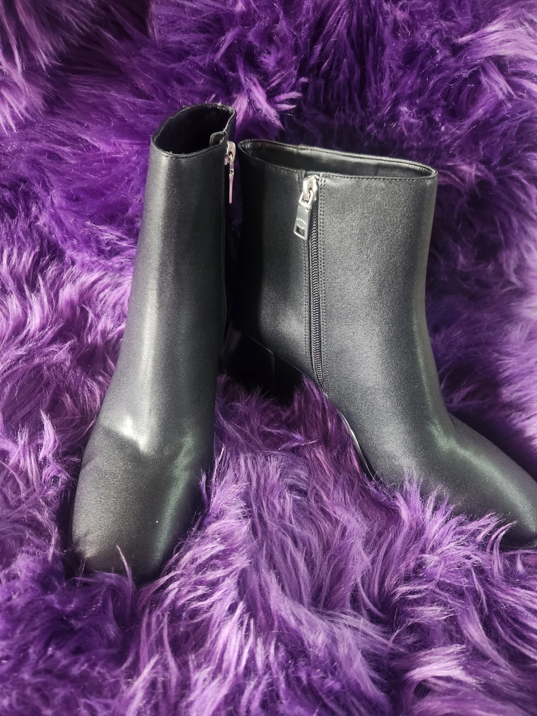 Coach Shana Black Leather Ankle Boots Size 10B - photo 4